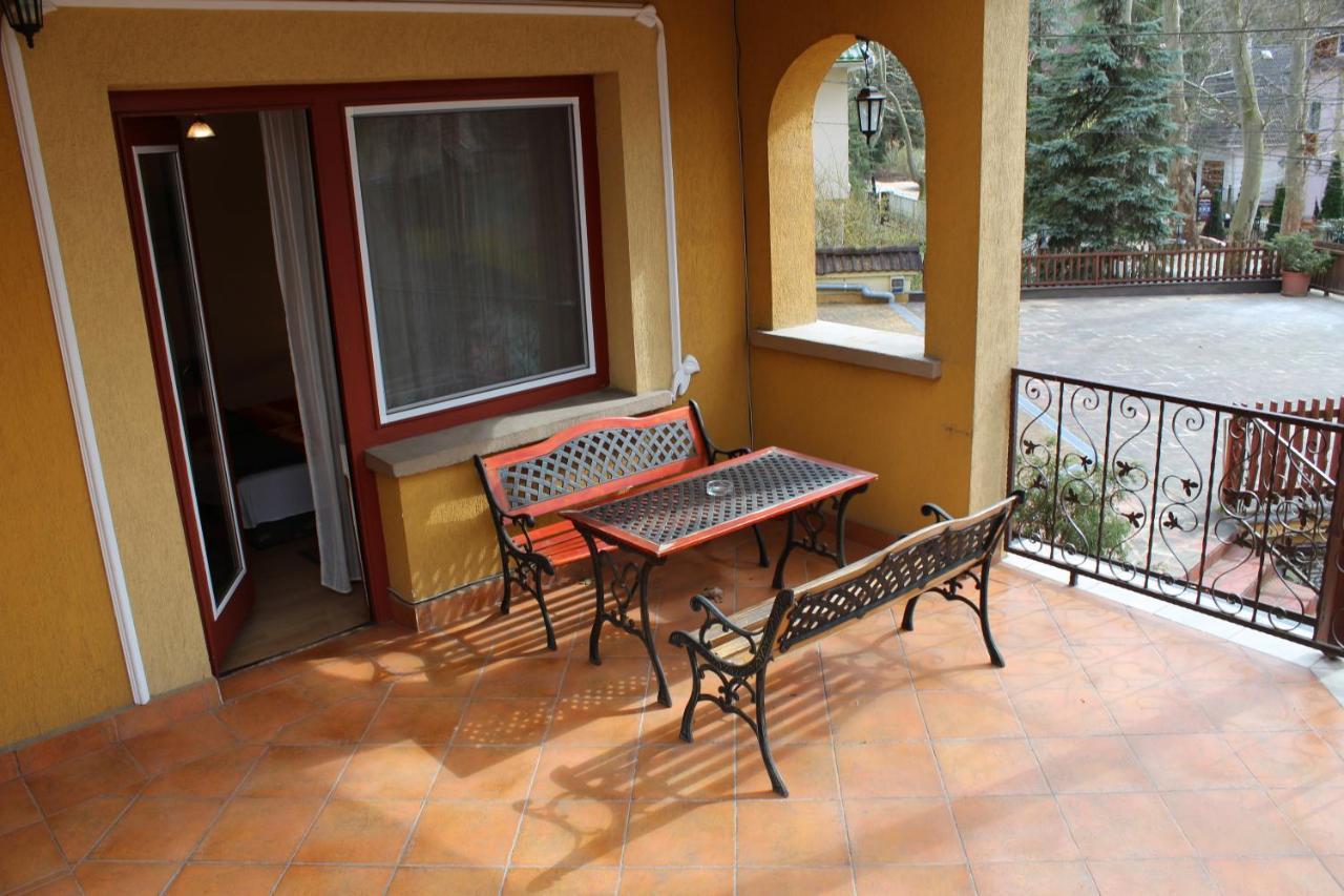 Herczeg Apartment Miskolc Exterior photo