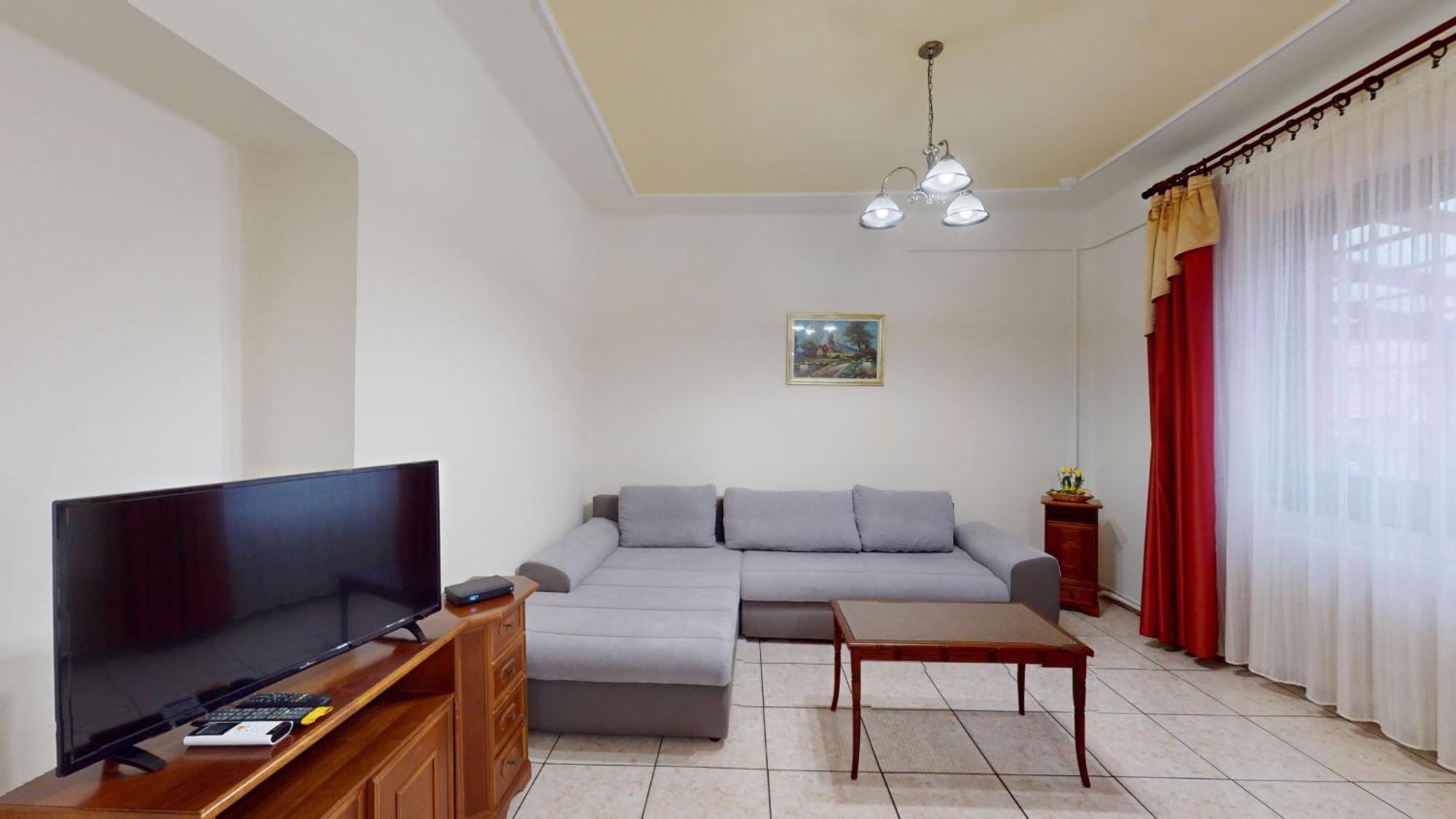 Herczeg Apartment Miskolc Exterior photo