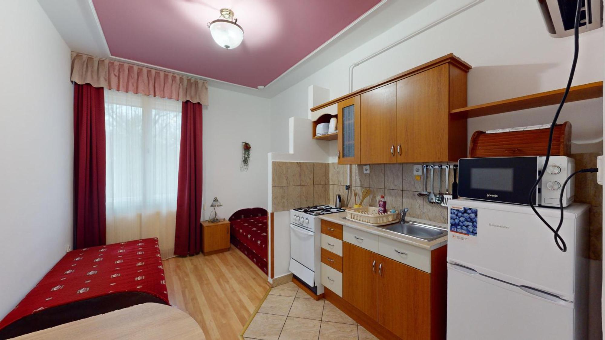 Herczeg Apartment Miskolc Exterior photo