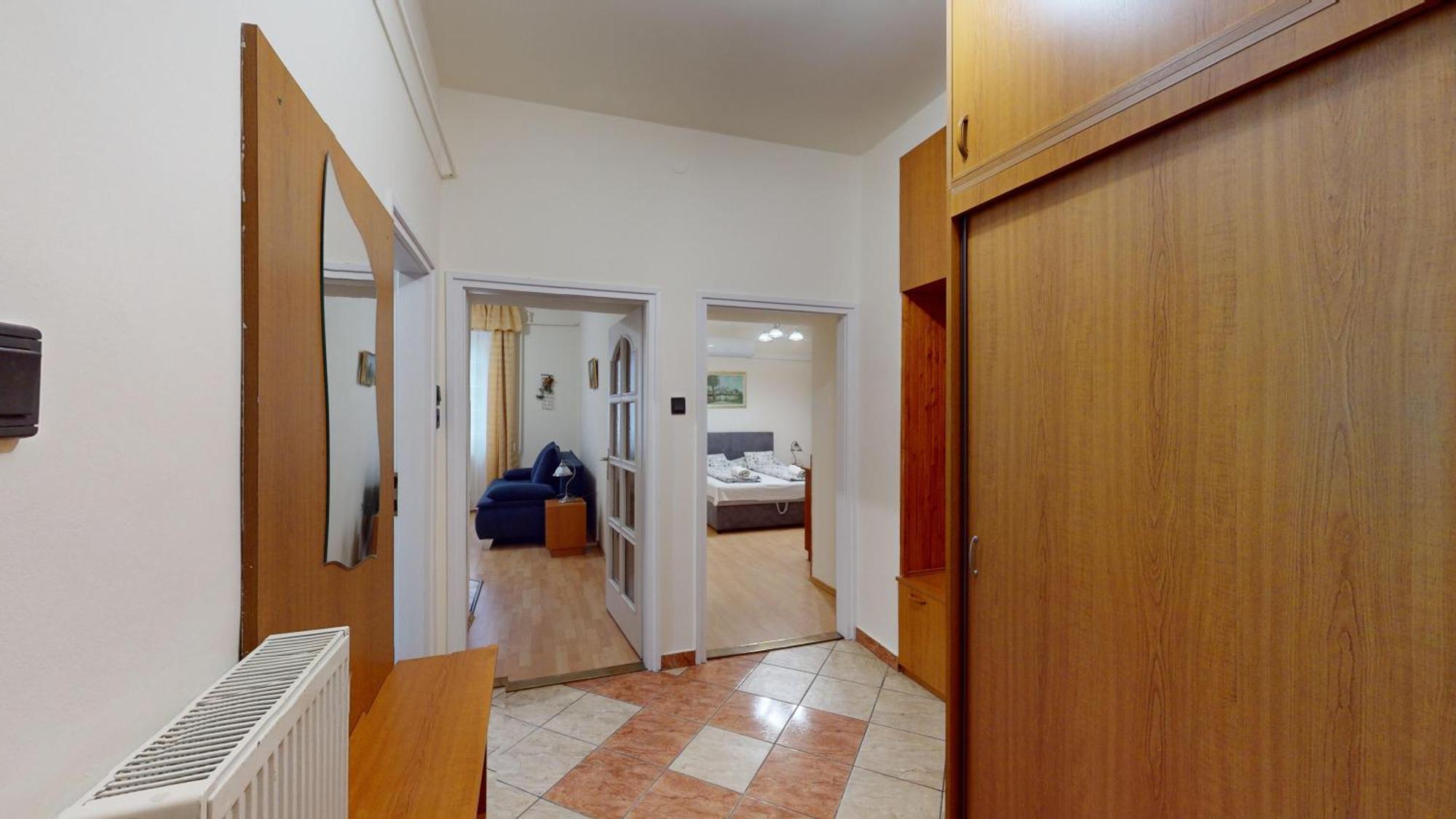 Herczeg Apartment Miskolc Exterior photo