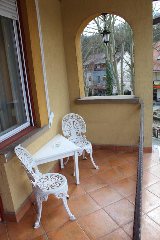 Herczeg Apartment Miskolc Exterior photo